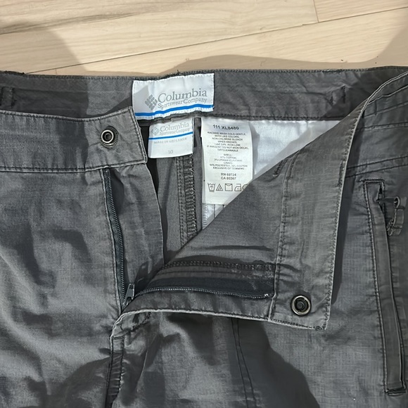 Columbia Gray Adjustable Waist Capris Size 10 - Picture 14 of 16